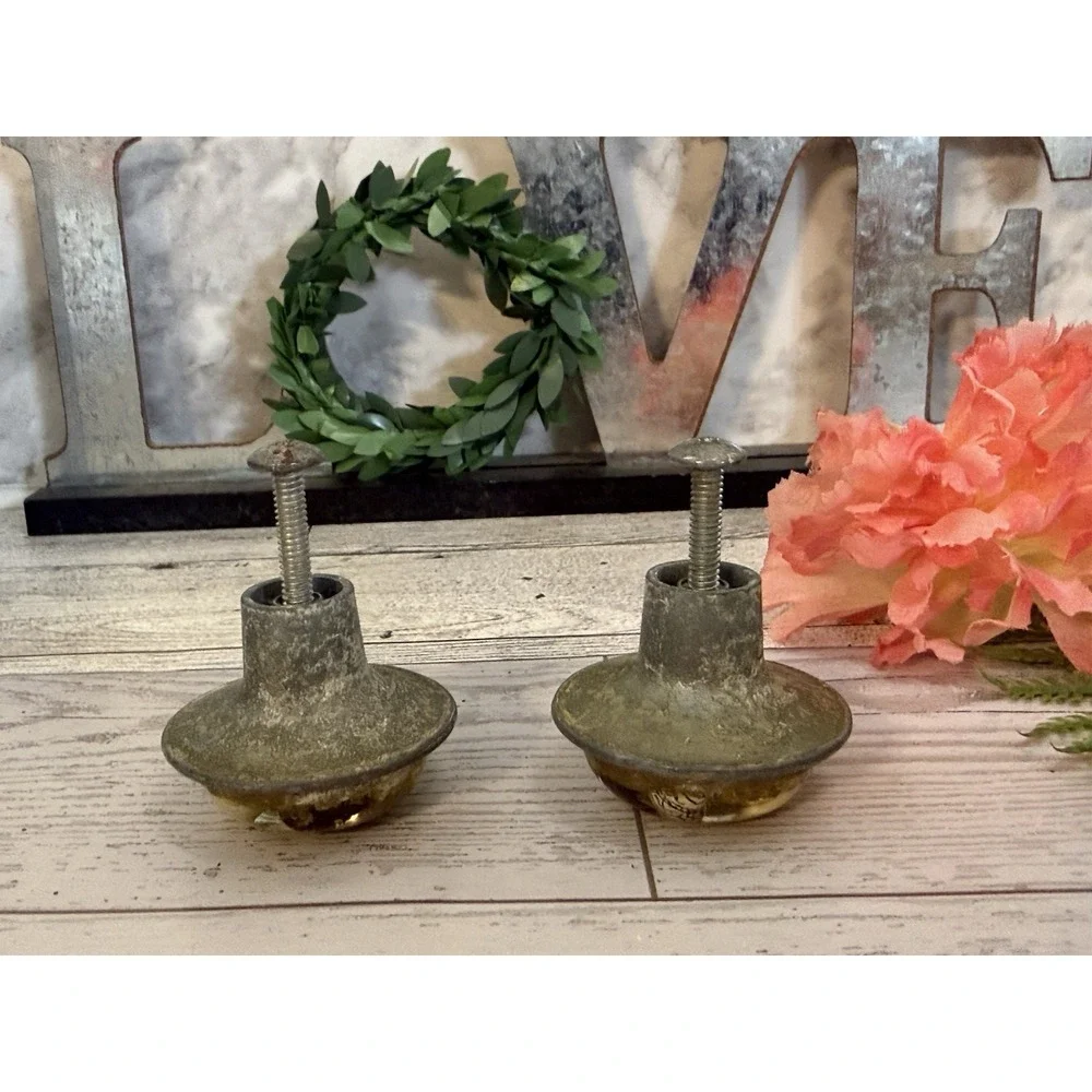 Set of 2 Vintage Resin Drawer Pulls w Suspended Shells Drawer Pull Cabinet Knobs
